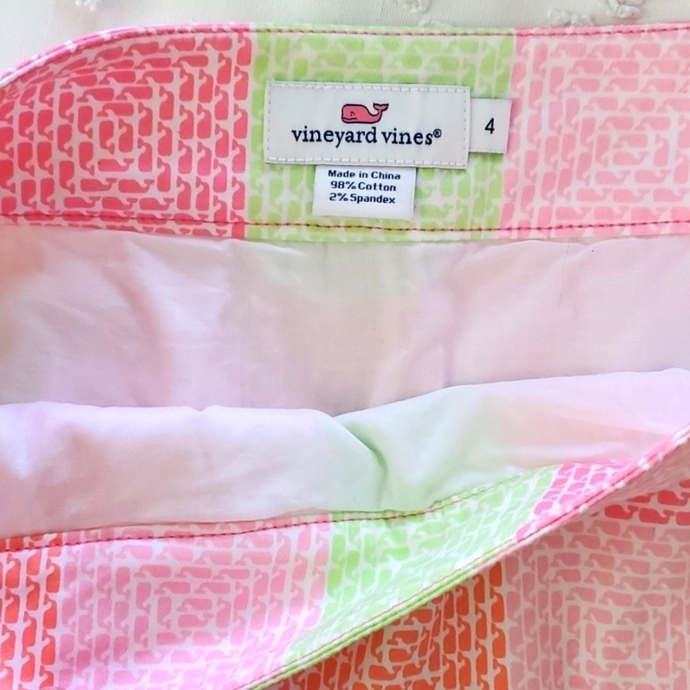 Vineyard Vines Patchwork print mini skirt size 4 - Picture 2 of 3